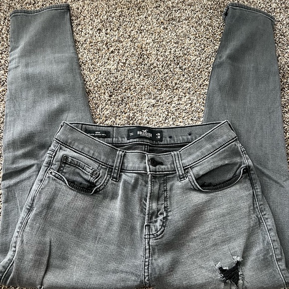 Hollister Jeans - Picture 4 of 5